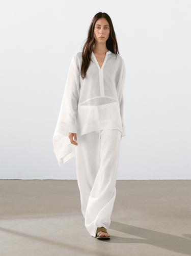 Chemisier long et fluide semi-transparent - Blanc cassé de Zara