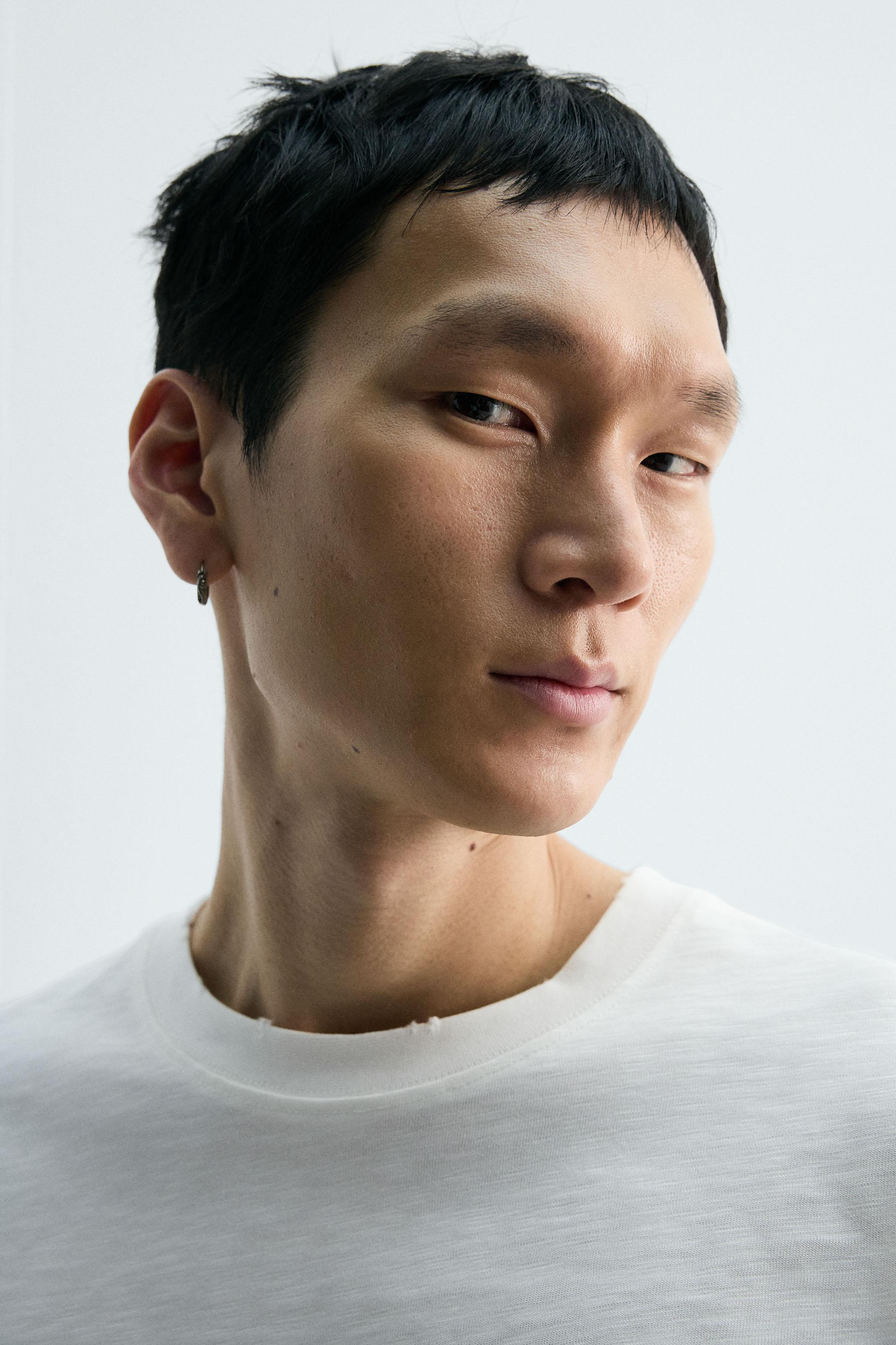 WASHED SLUB TEXTURED T-SHIRT