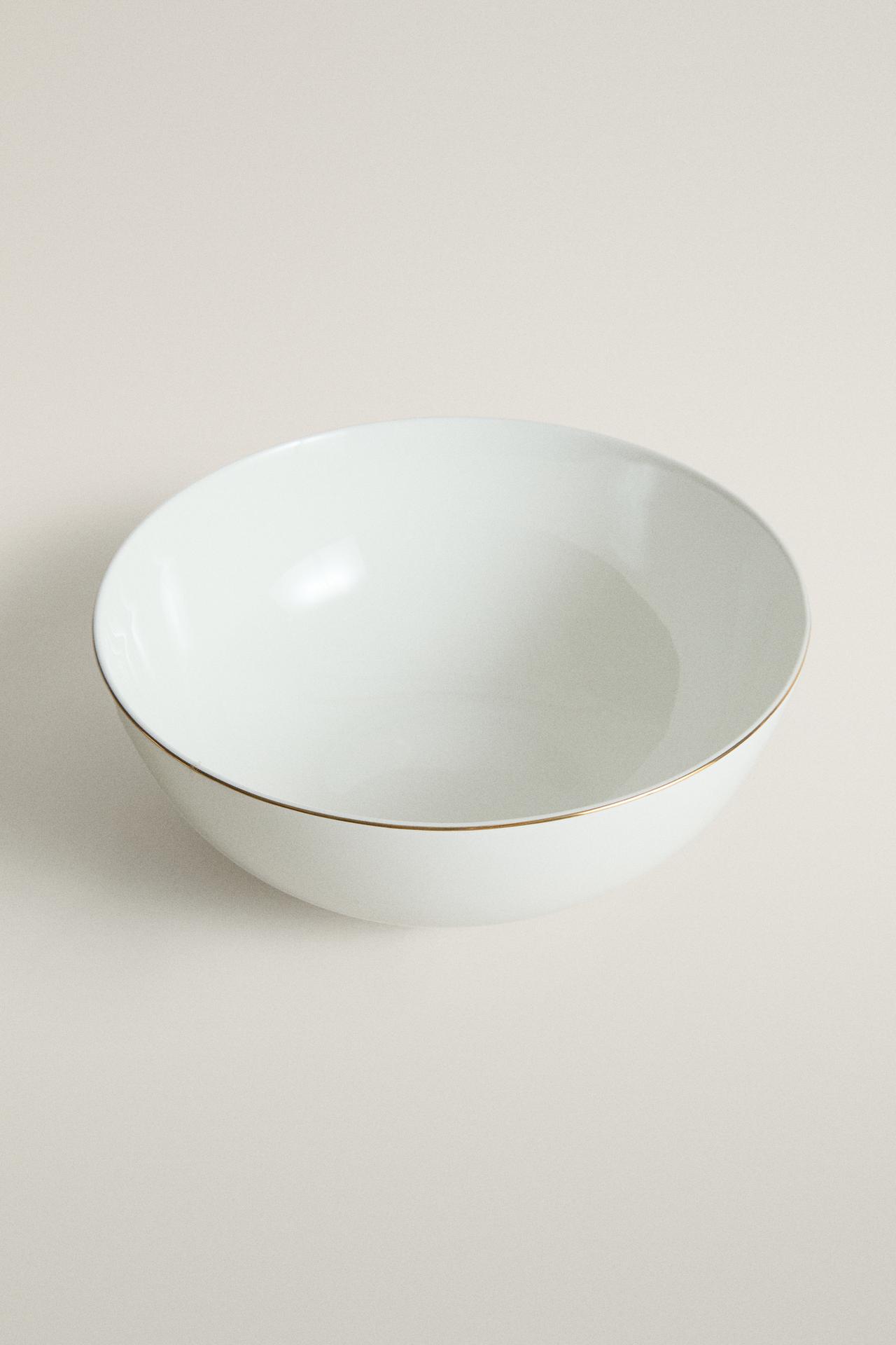 PORCELAIN SALAD BOWL WITH GOLD RIM — Gold