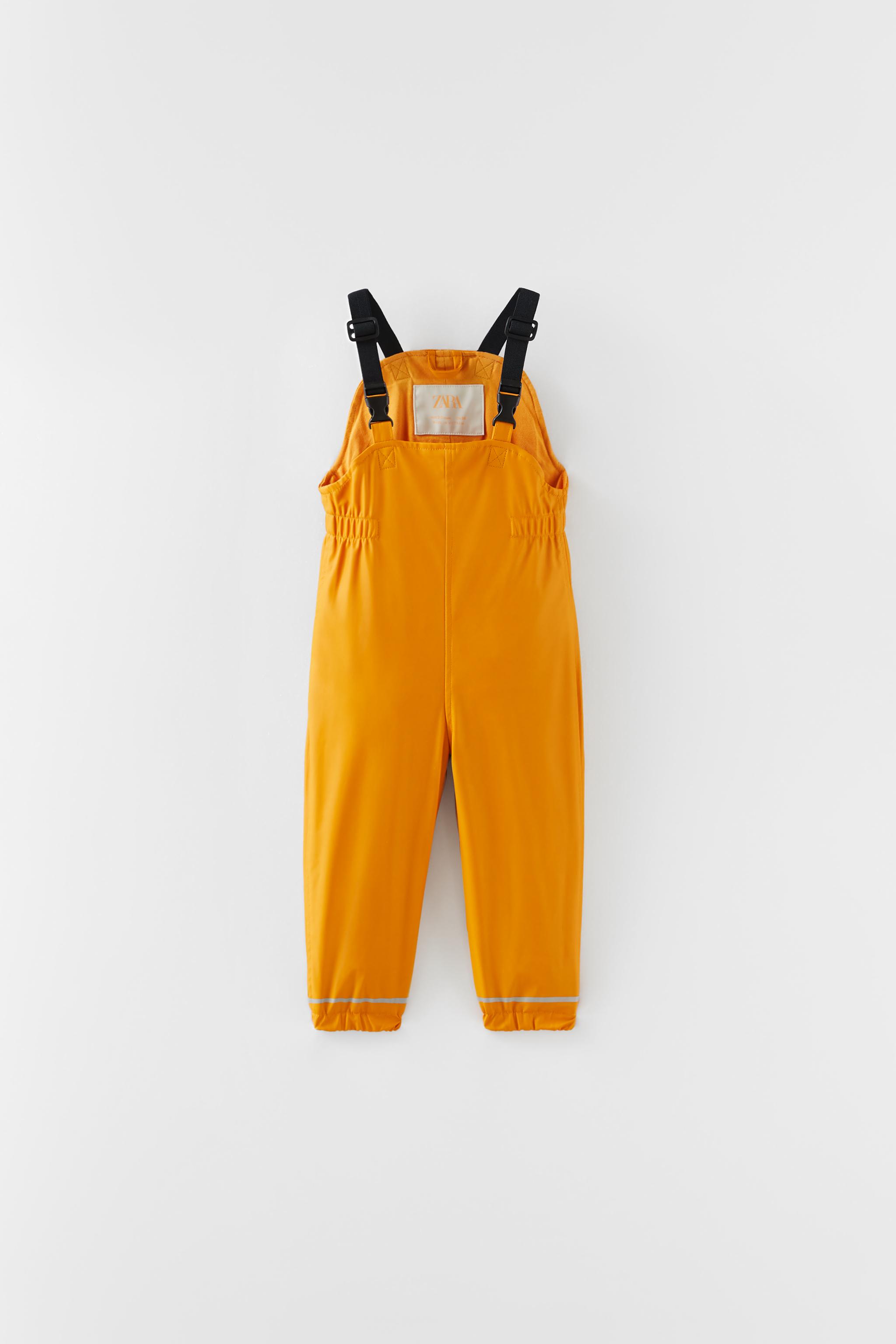 ZARA offers LINED RUBBERIZED OVERALLS