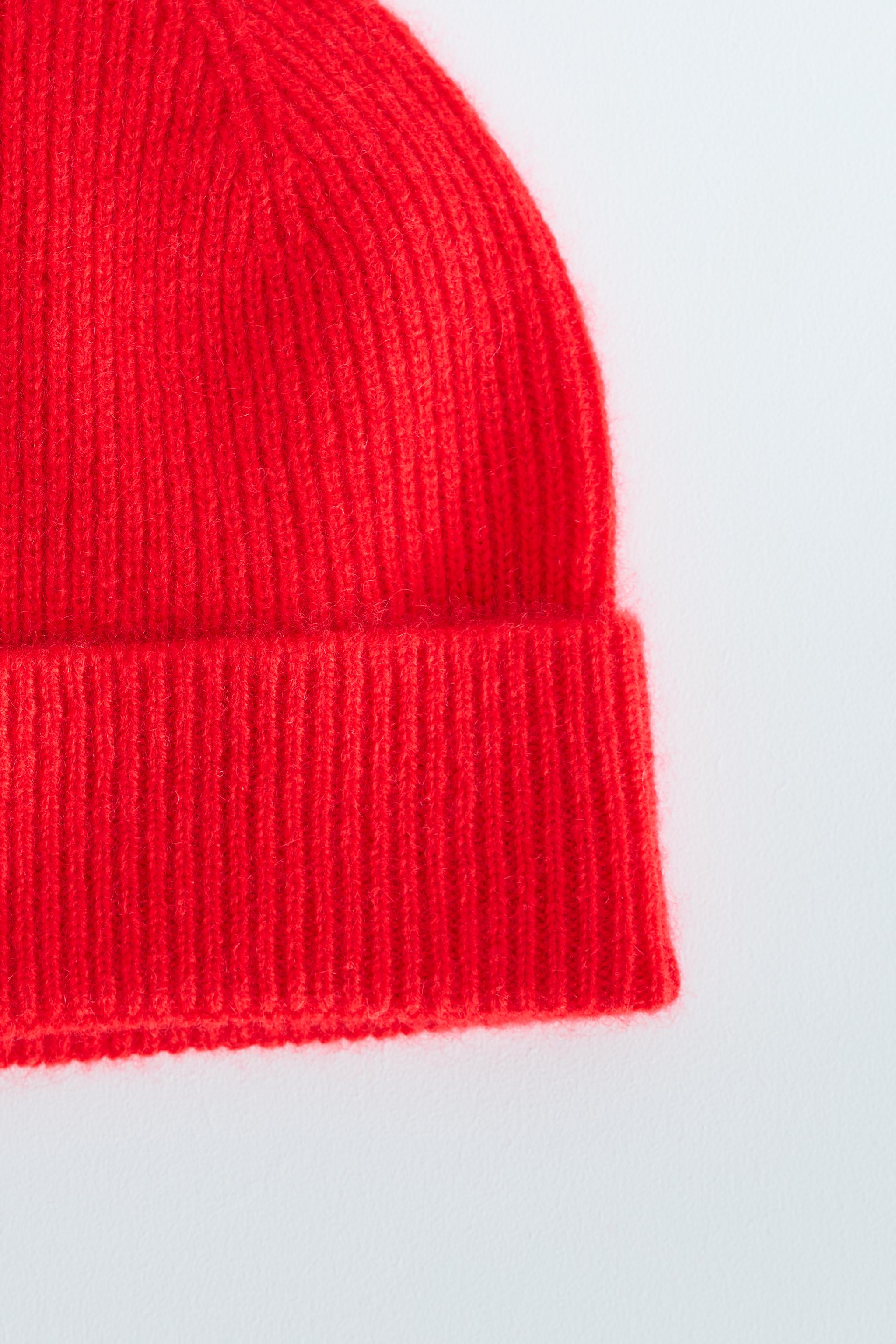 100% CASHMERE BEANIE — Red