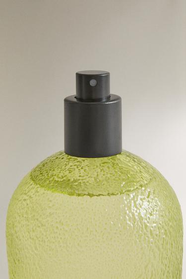 (190 ML) DIFFUSEUR TEXTILE SPRAY LIME & PEPPERMINT - Vert lime fluo de Zara - Image 2