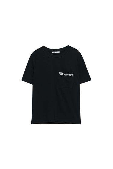 T-SHIRT WITH POCKET APPLIQUÉ