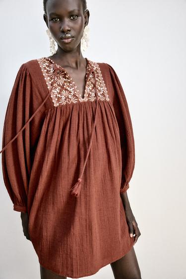 Zara EMBROIDERED SHORT DRESS - Terracotta