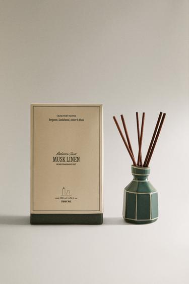 (200 ML) MUSK LINEN REED DIFFUSERS REFILL - Light blue by Zara