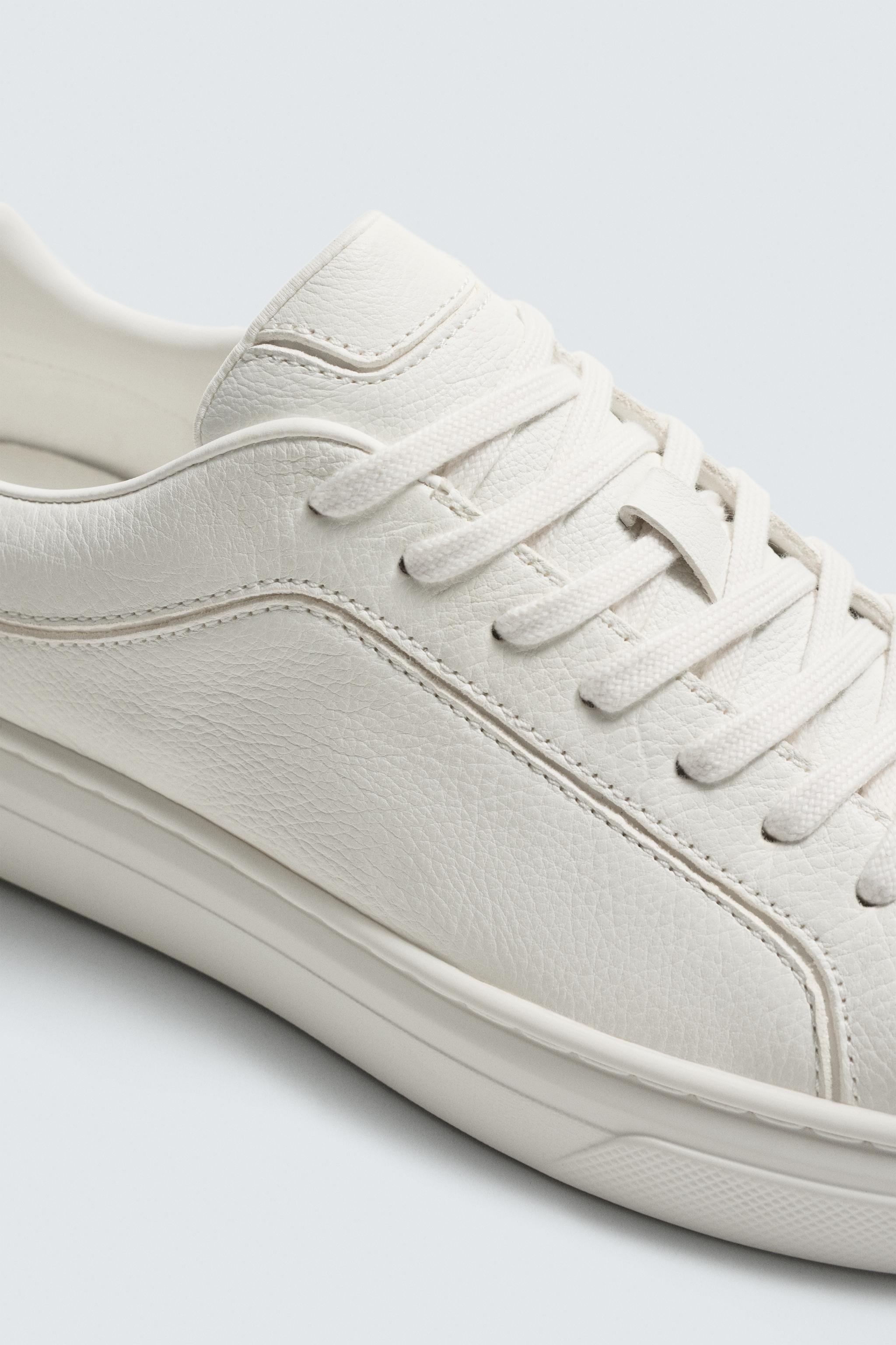 BASKETS EN CUIR