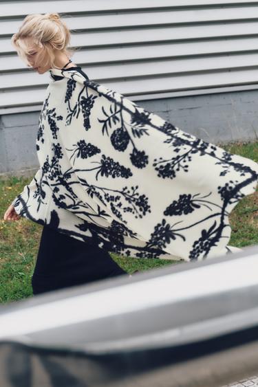 PRINTED SCARF - Ecru by Zara - Image 0