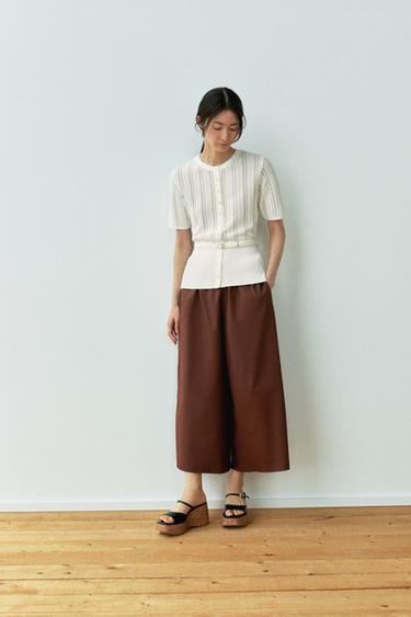 キュロットパンツダークブラウンZaraのキュロットパンツ - ダークブラウン 