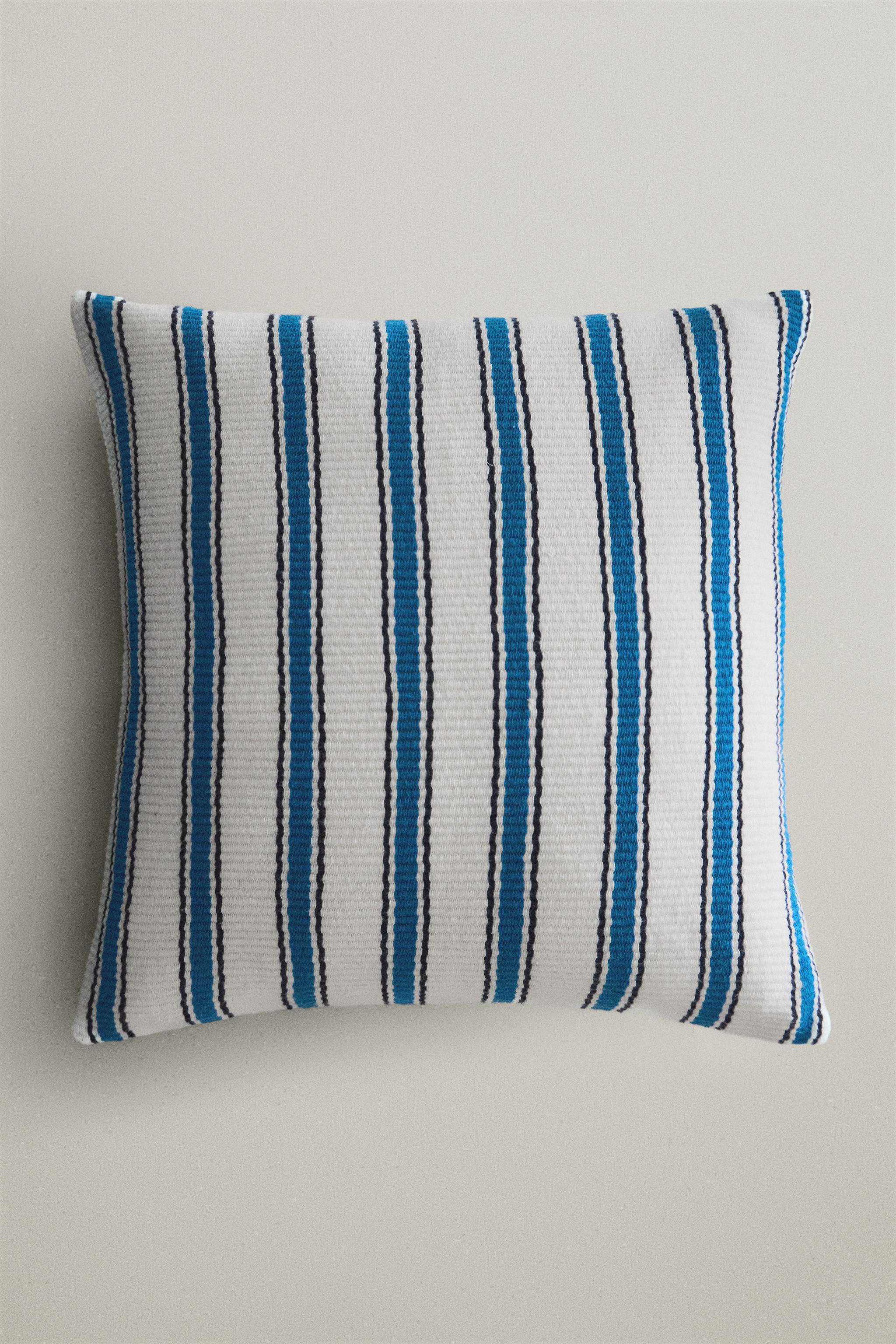STRIPED THROW PILLOW COVER