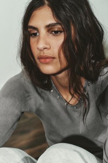 TOP Z ZAKOVICAMI SPRANEGA VIDEZA - Svetlo siva od Zare