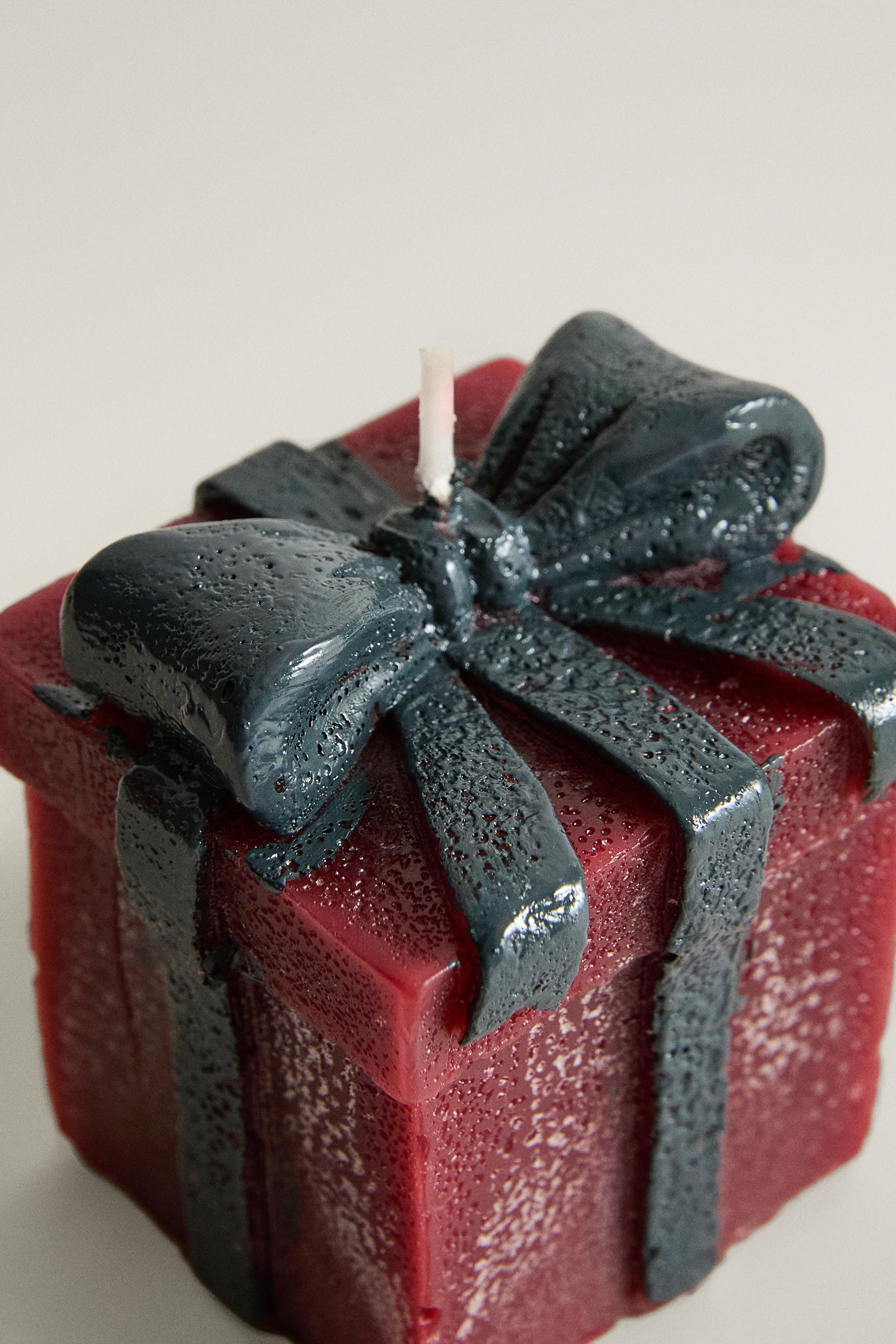 GINGERBREAD GIFT SCENTED CANDLE PACK (PACK OF 3)