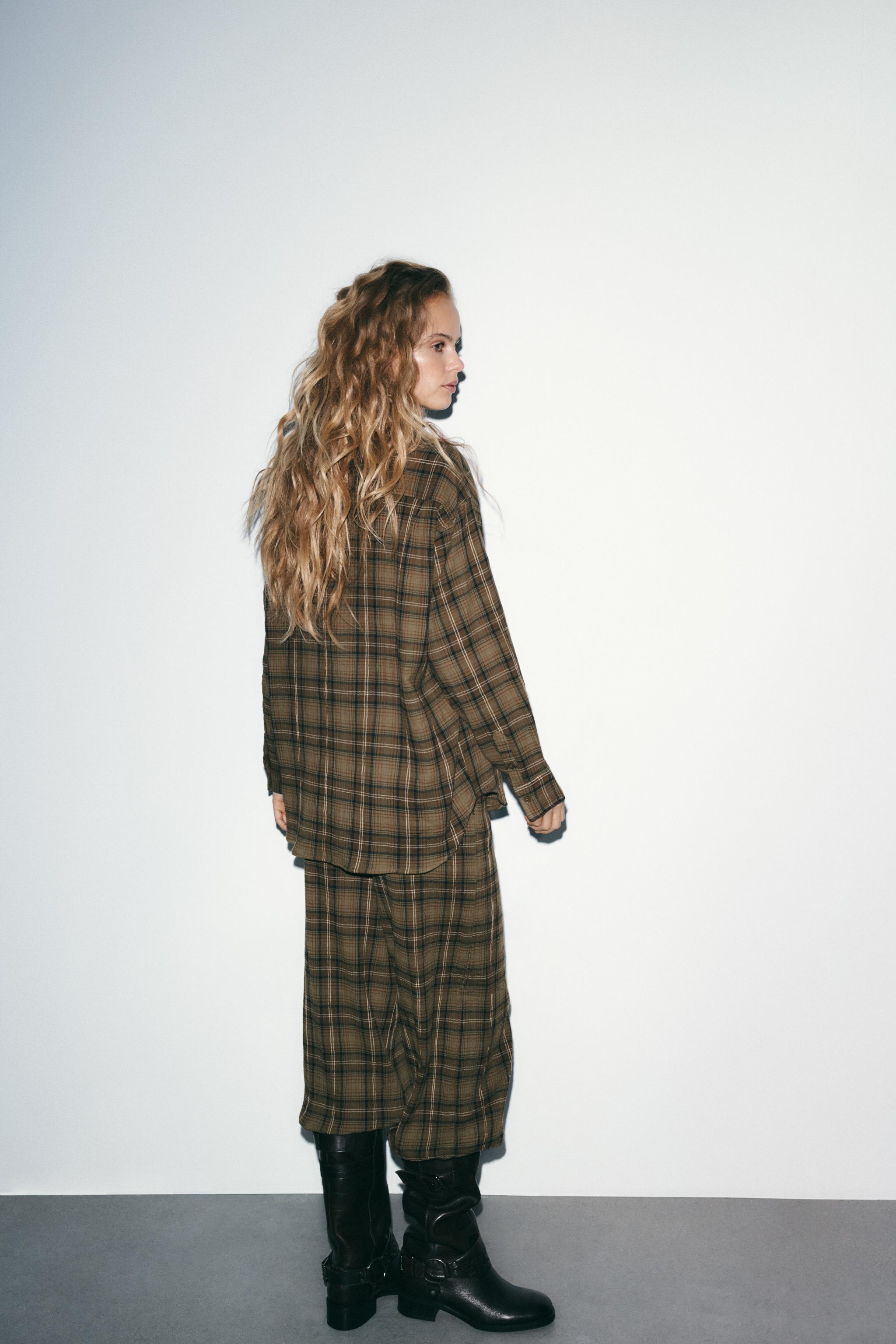 OVERSIZED PLAID SHIRT