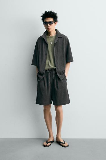 엠보싱 릴렉스핏 버뮤다 팬츠 - Zara 다크 그레이