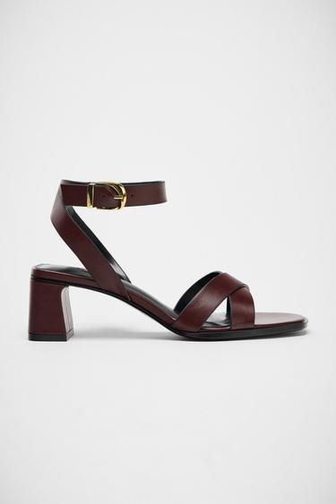 Zara BUCKLED WIDE HEELED SANDALS - Burgundy Red