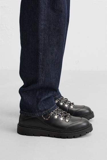 BOTA CORDONES - Negro de Zara - Imagen 0