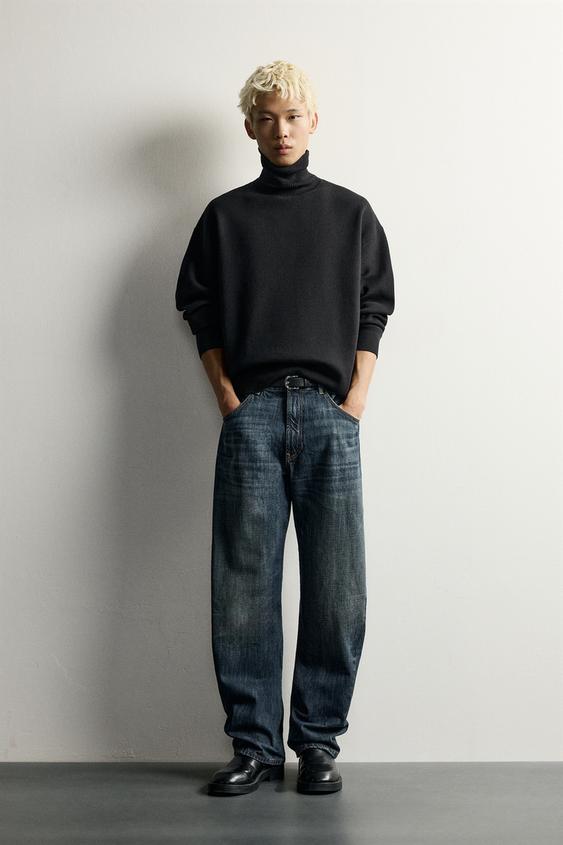 Zara LOOSE FIT TWISTED SEAM JEANS WITH TAB - Blue - Image 0