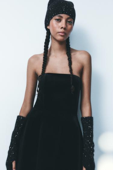 ТРИКОТАЖНЫЕ МИТЕНКИ С ПАЙЕТКАМИ — ЧЕРНЫЙ от Zara — изображение 0