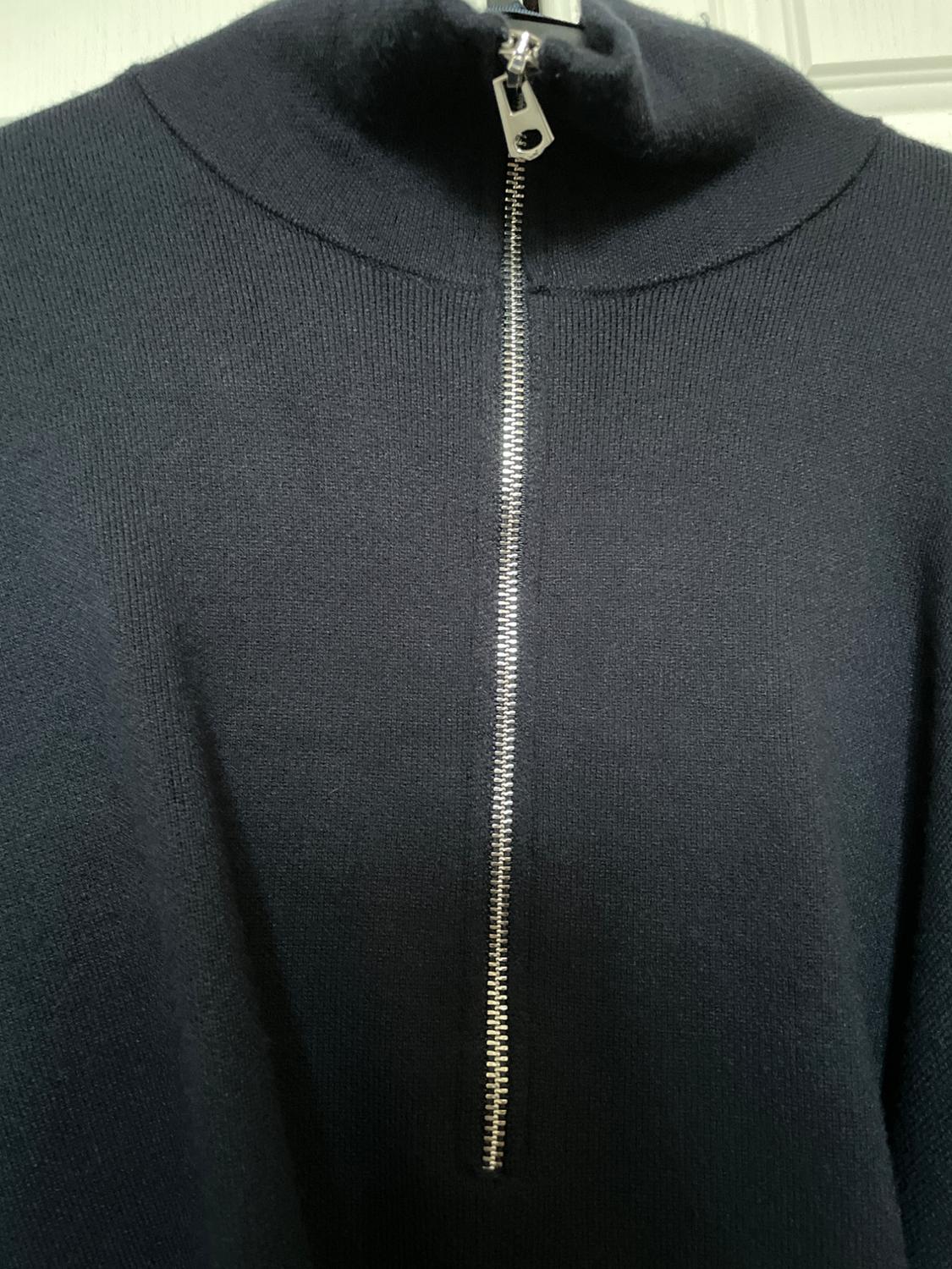 SHORT SWEATSHIRT WITH PIPING - Image 3