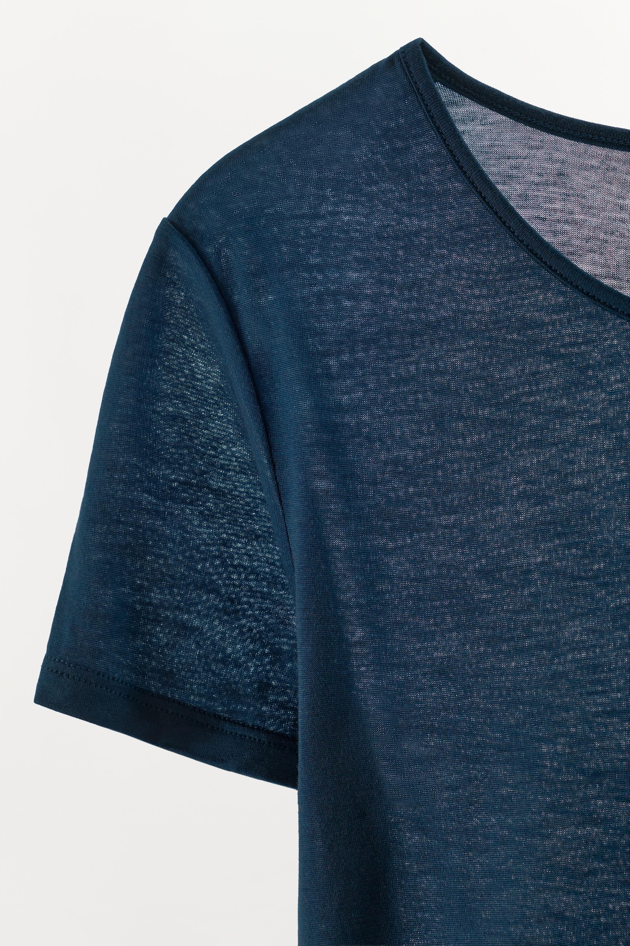 WOOL BLEND SOLID T-SHIRT