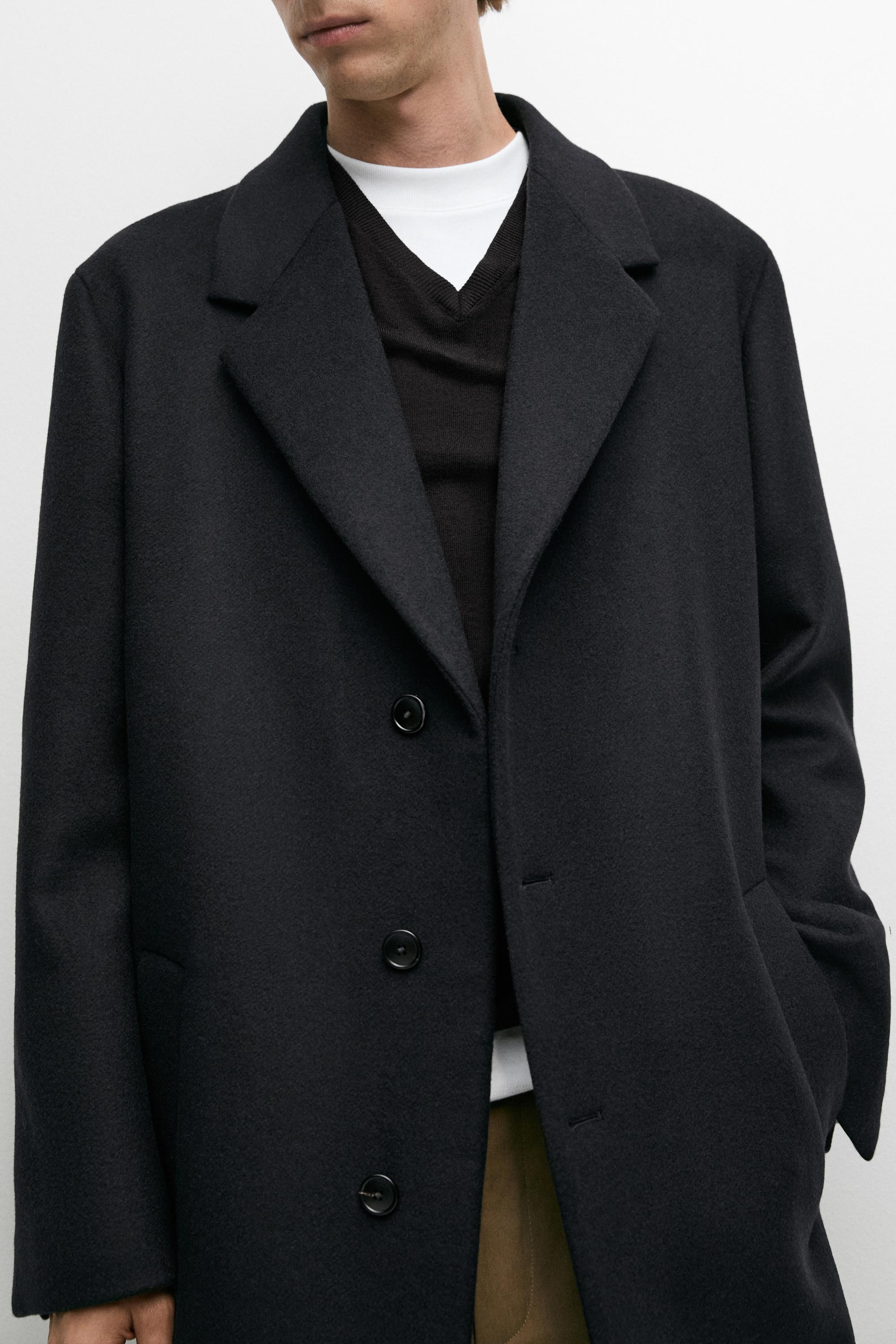 100% wool coat with lapel collar