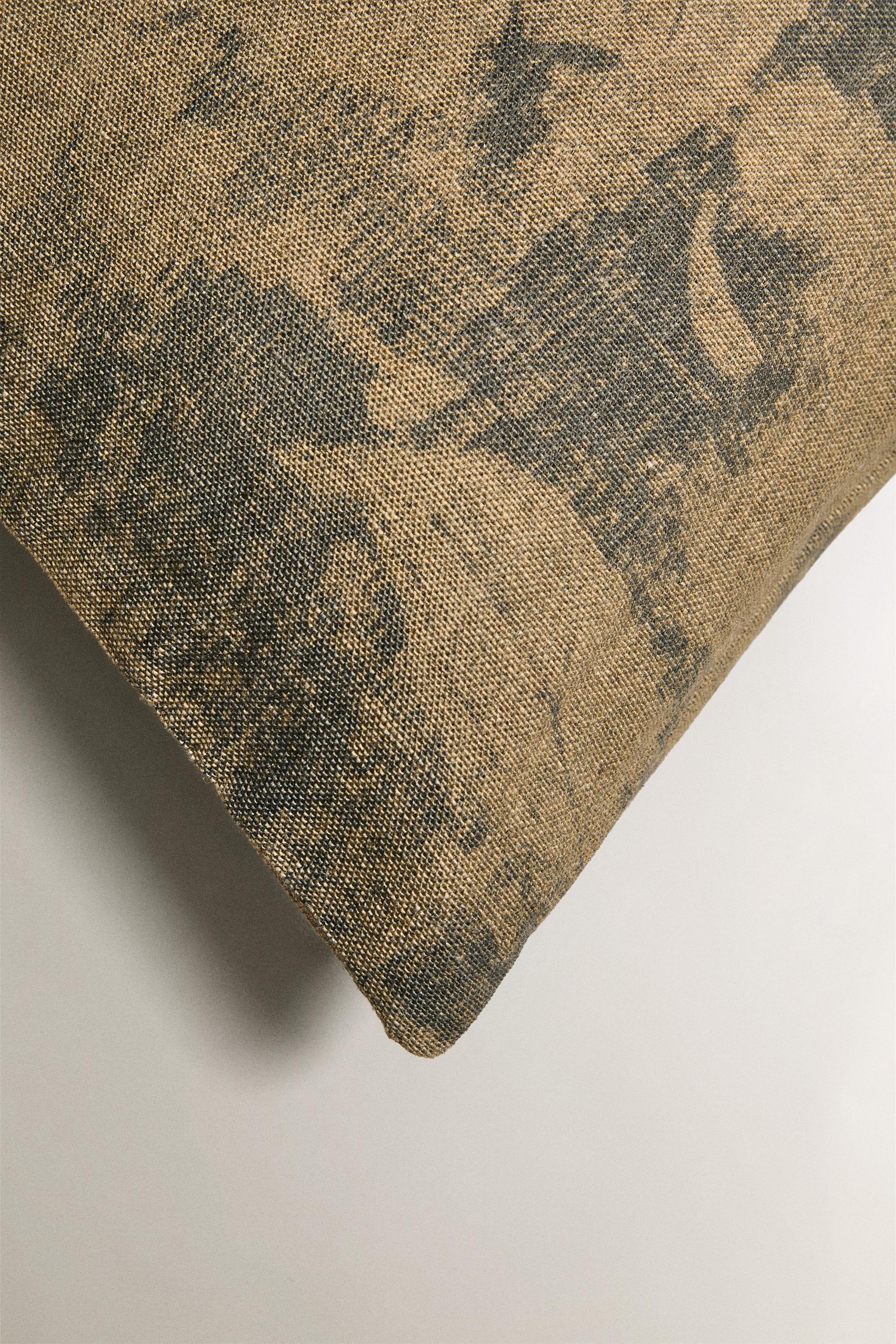 BRUSHED PRINT THROW PILLOW COVER