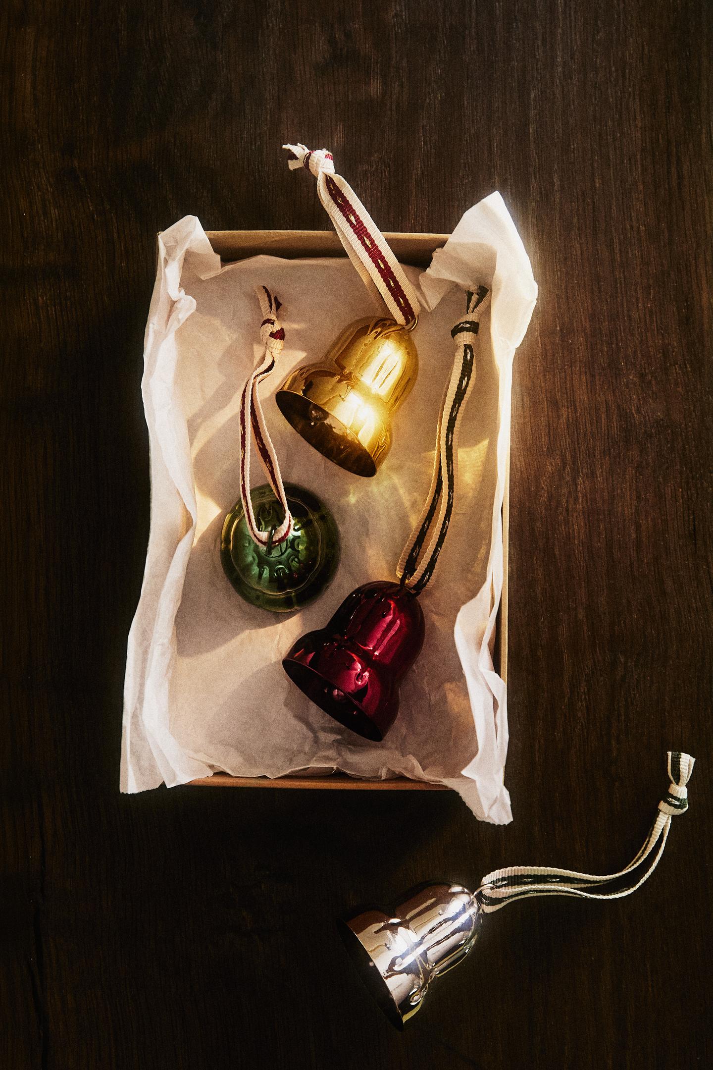 Zara Pack OF Christmas Tree Bell Decorations (Pack OF 4), цвет: Разноцветный — фото 5