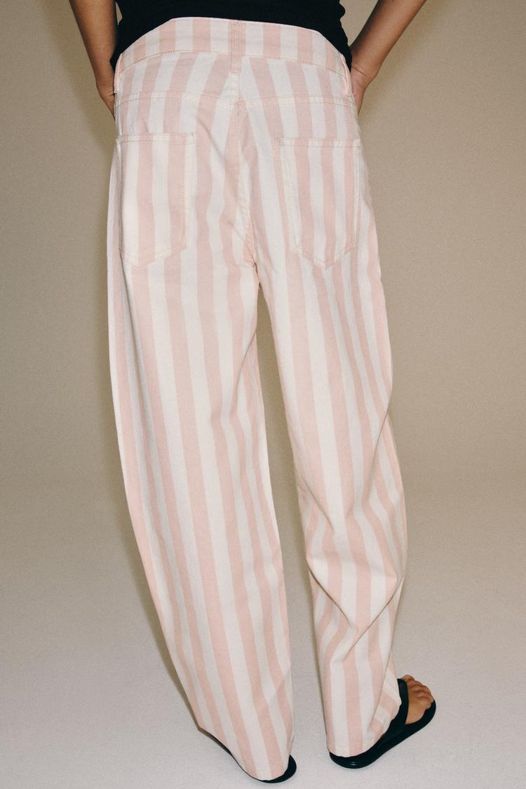 JEANS DE TIRO MEDIO Y CORTE AFINADO CON RAYAS 3