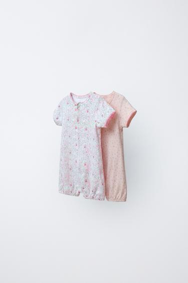 КОМПЛЕКТ ОТ ДВЕ ЦЕЛИ ПИЖАМИ С ФЛОРЕН ПРИНТ - Розово от Zara