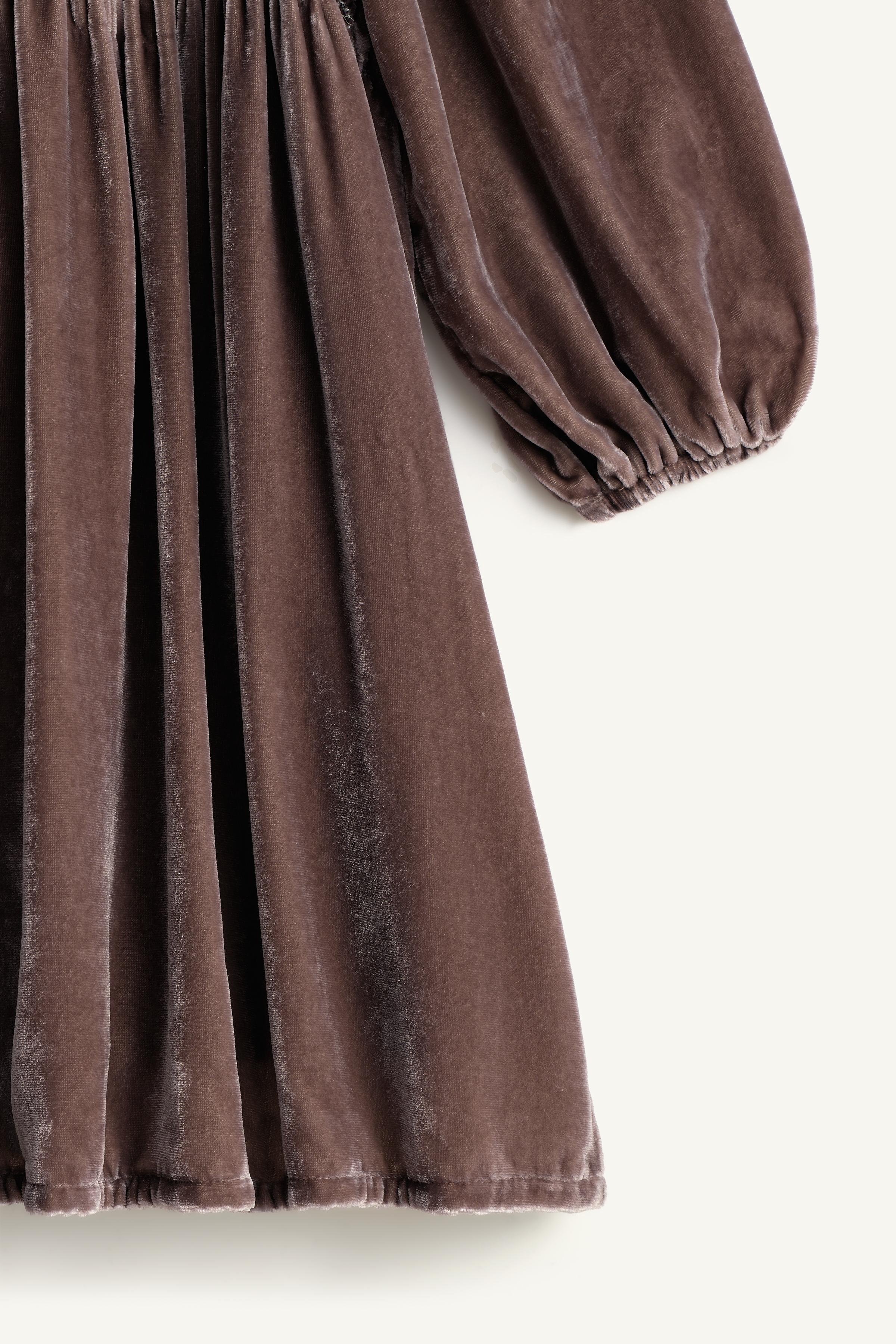 ROBE VELOURS NID D'ABEILLE BRODÉE ÉDITION LIMITÉE