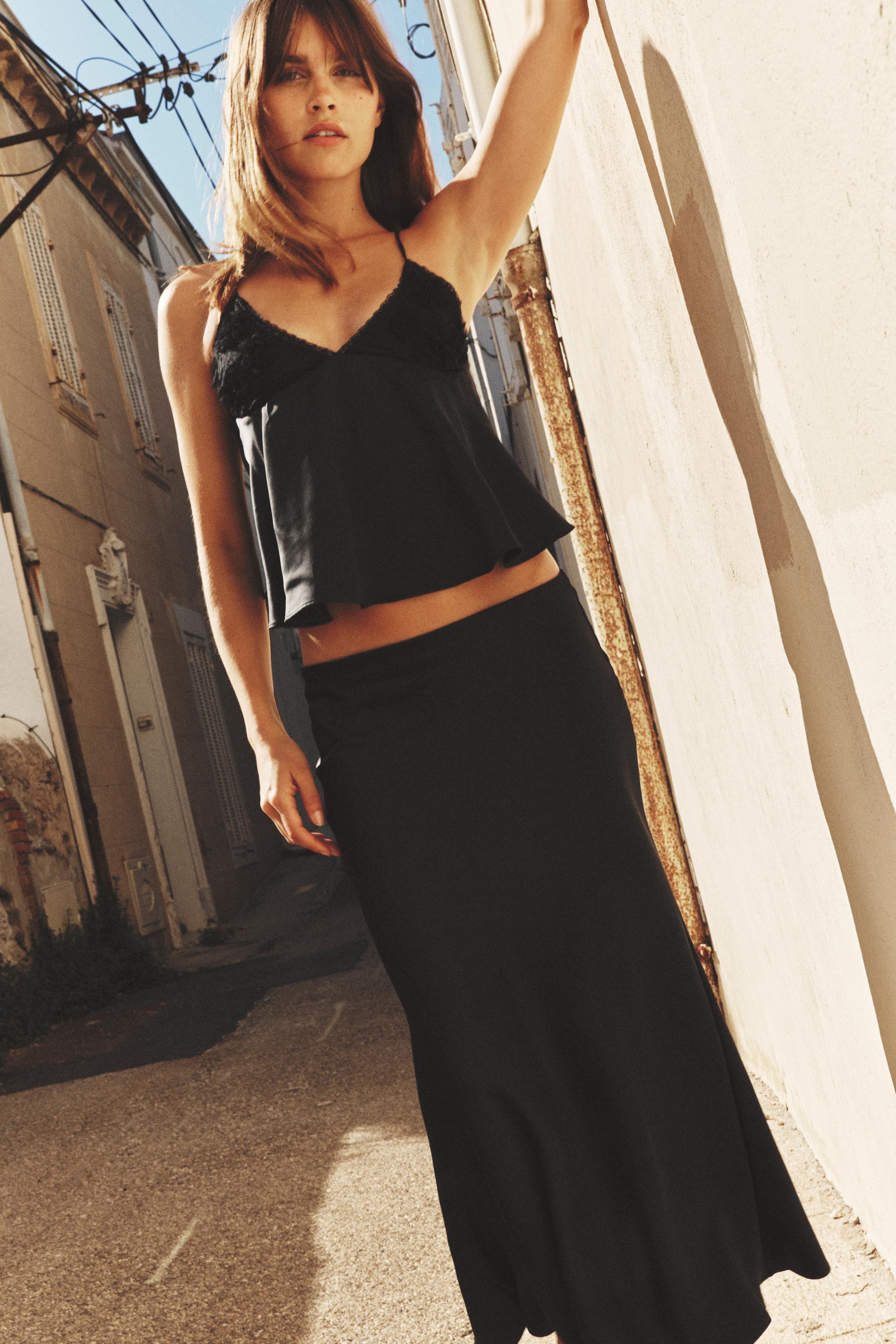 Black satin skirt zara hotsell