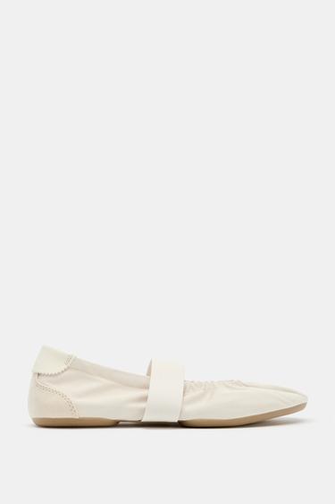ELASTICATED SPORTY BALLERINA FLATS - Ecru White by Zara