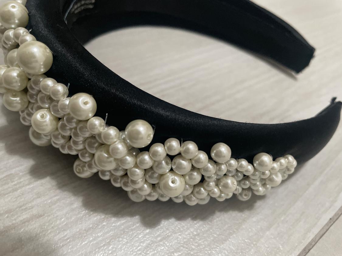 SATIN HEADBAND WITH PEARL BEADS - Image 4