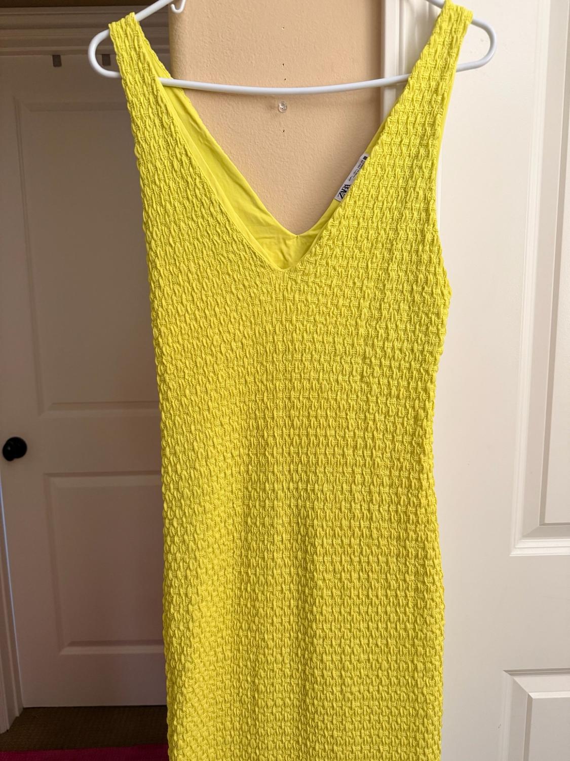 TEXTURED MIDI DRESS - Image 2