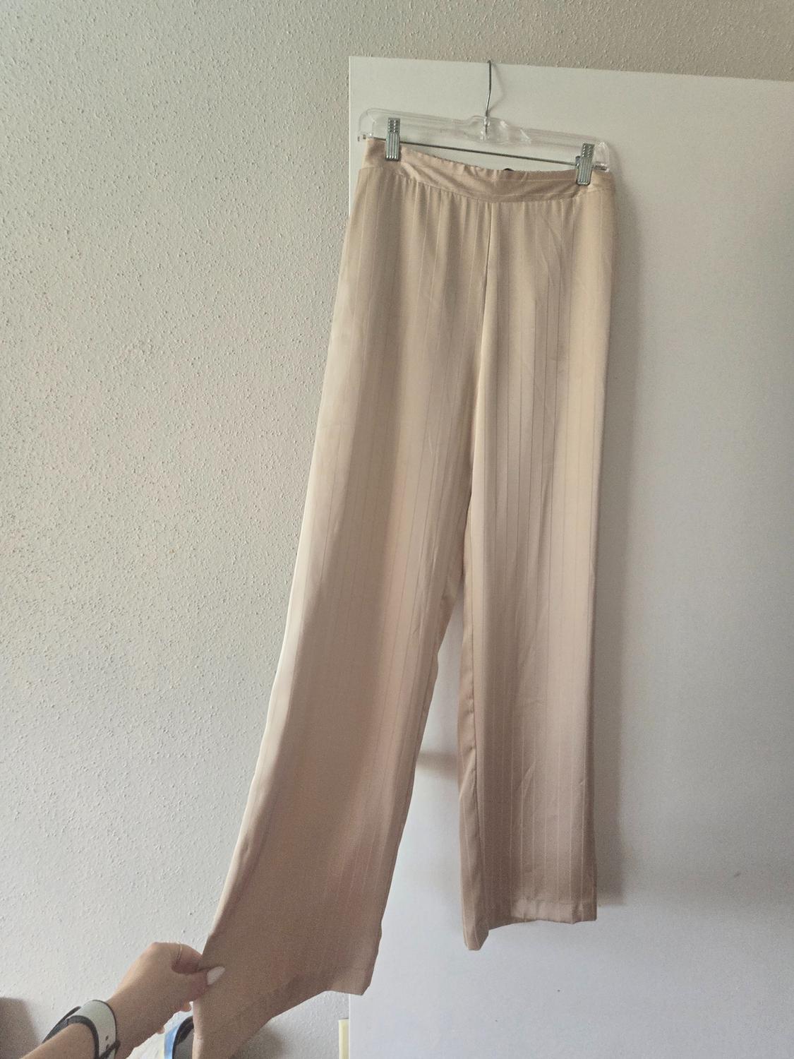 SATIN EFFECT STRIPED PANTS
