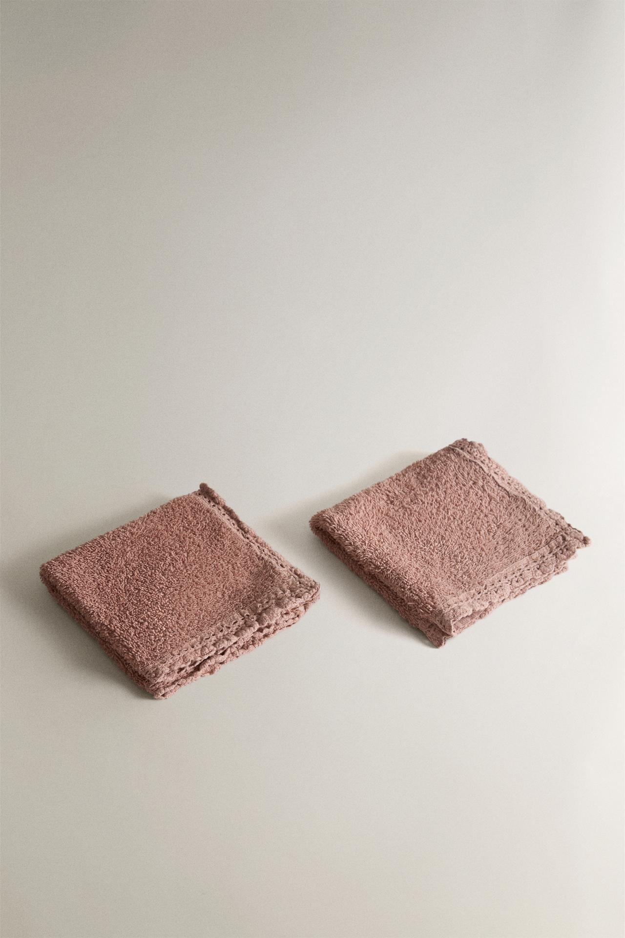 CROCHET-EDGE GUEST TOWELS (PACK OF 2) — Pale pink