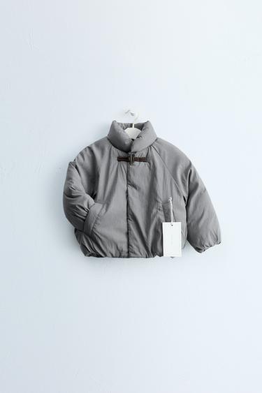 ZARA TIMELESS — СТЕГАНОЕ ПАЛЬТО С ЗАСТЕЖКАМИ-ТОГГЛ — МЯГКИЙ СЕРЫЙ от Zara
