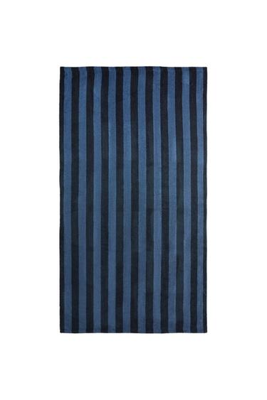 BEACH TOWEL WITH CONTRAST STRIPES - Blues by Zara