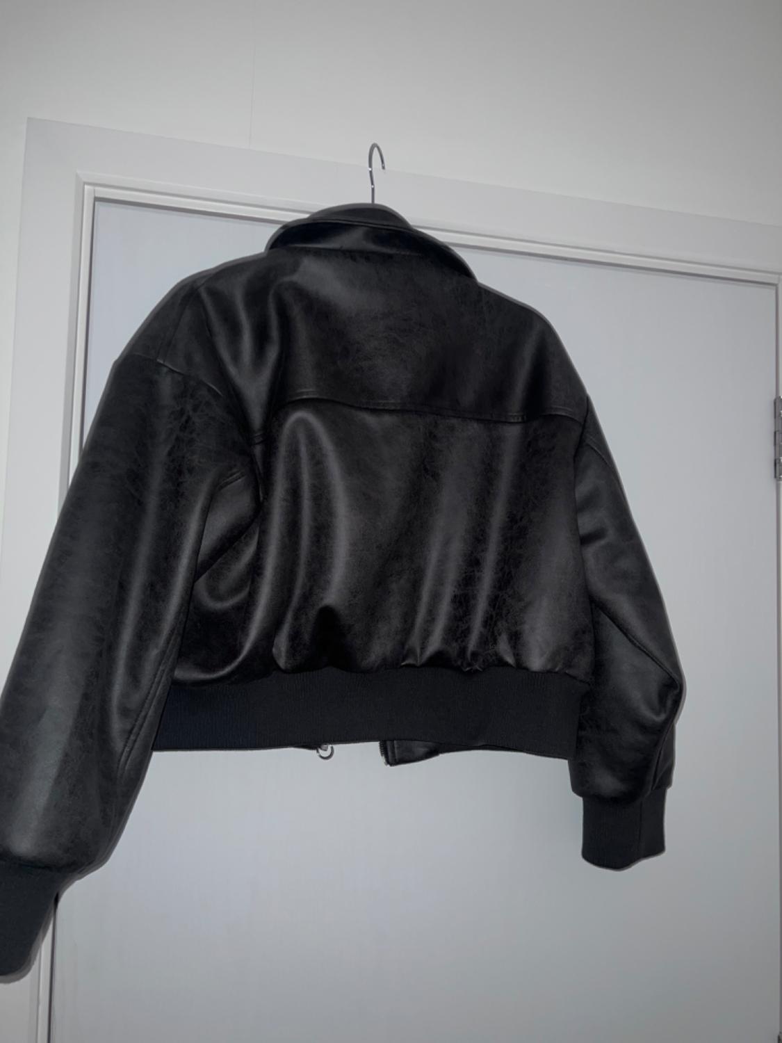 LEATHER EFFECT BOMBER JACKET - Image 4