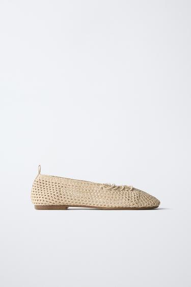 باليرينا كروشيه بأربطة - أبيض صدفي الخاص بـ Zara - صورة 0