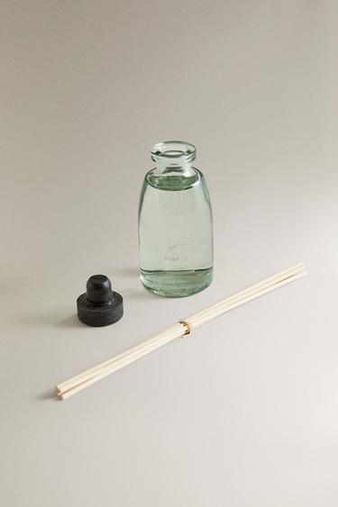 (100 ML) FLEUR DE MUSC REED DIFFUSERS - Mid-yellow by Zara - Image 1