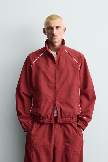 TECHNISCH JACK MET CONTRASTERENDE DETAILS - Rood van Zara