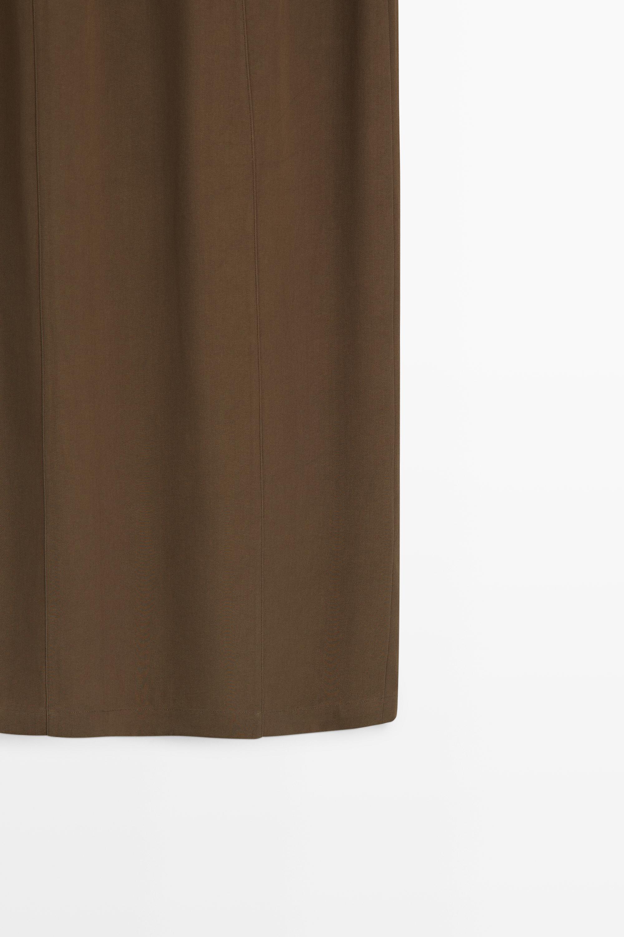 Robe midi encolure américaine