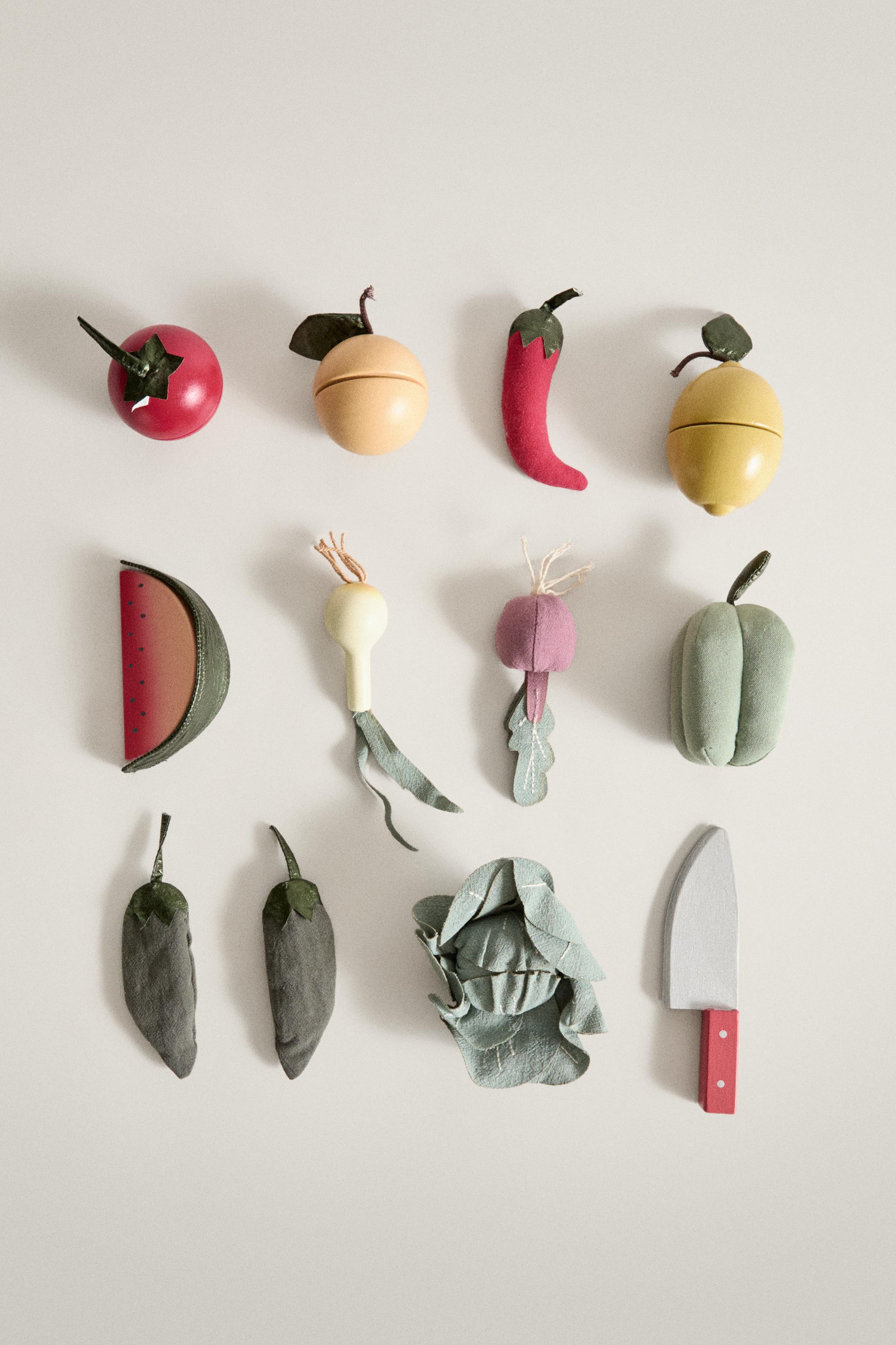 KIDS' FRUIT AND VEGETABLE TOY SET