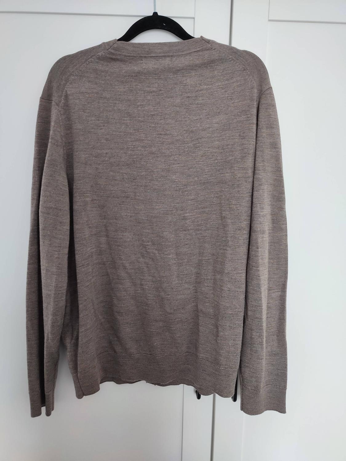 100% WOOL CARDIGAN - Image 4