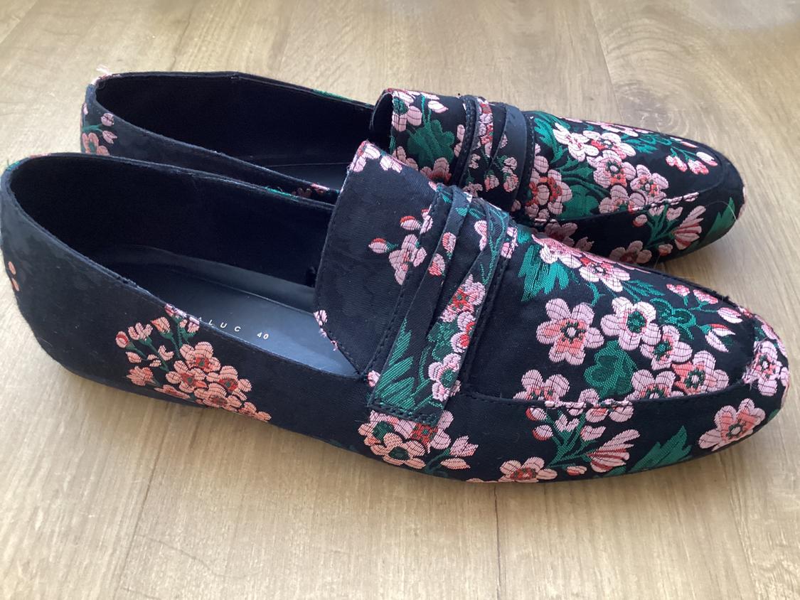 FLORAL PRINT LOAFERS - Image 3