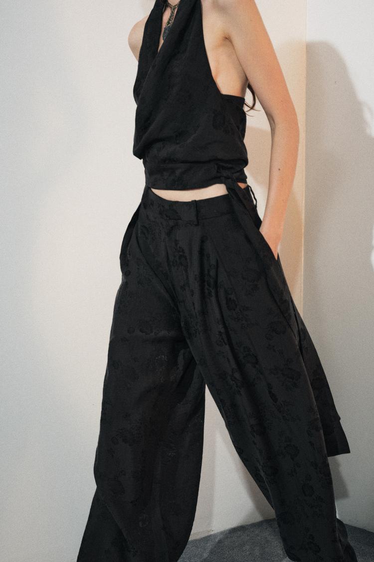 ZW COLLECTION FLORAL JACQUARD HALTER TOP