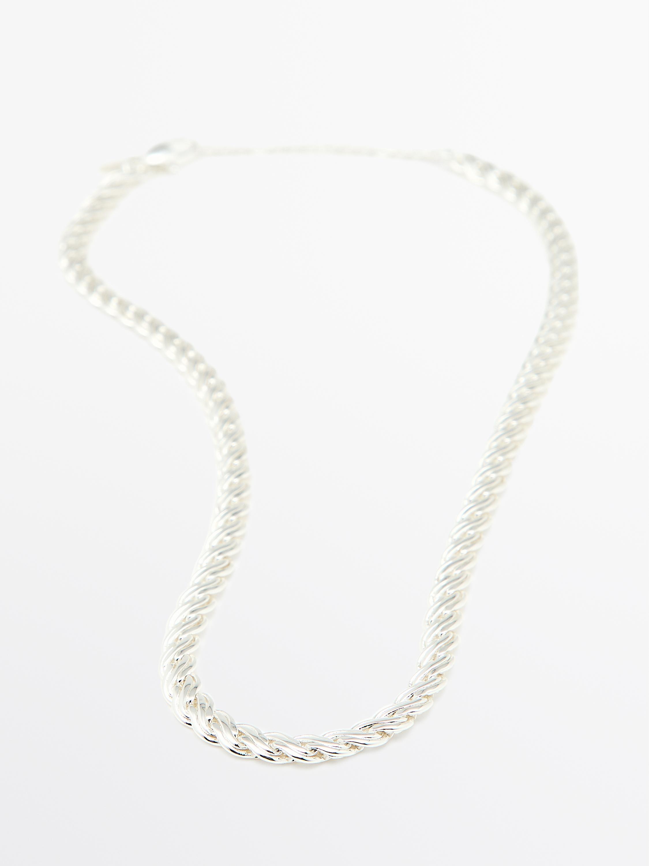 Silver-toned chain link necklace