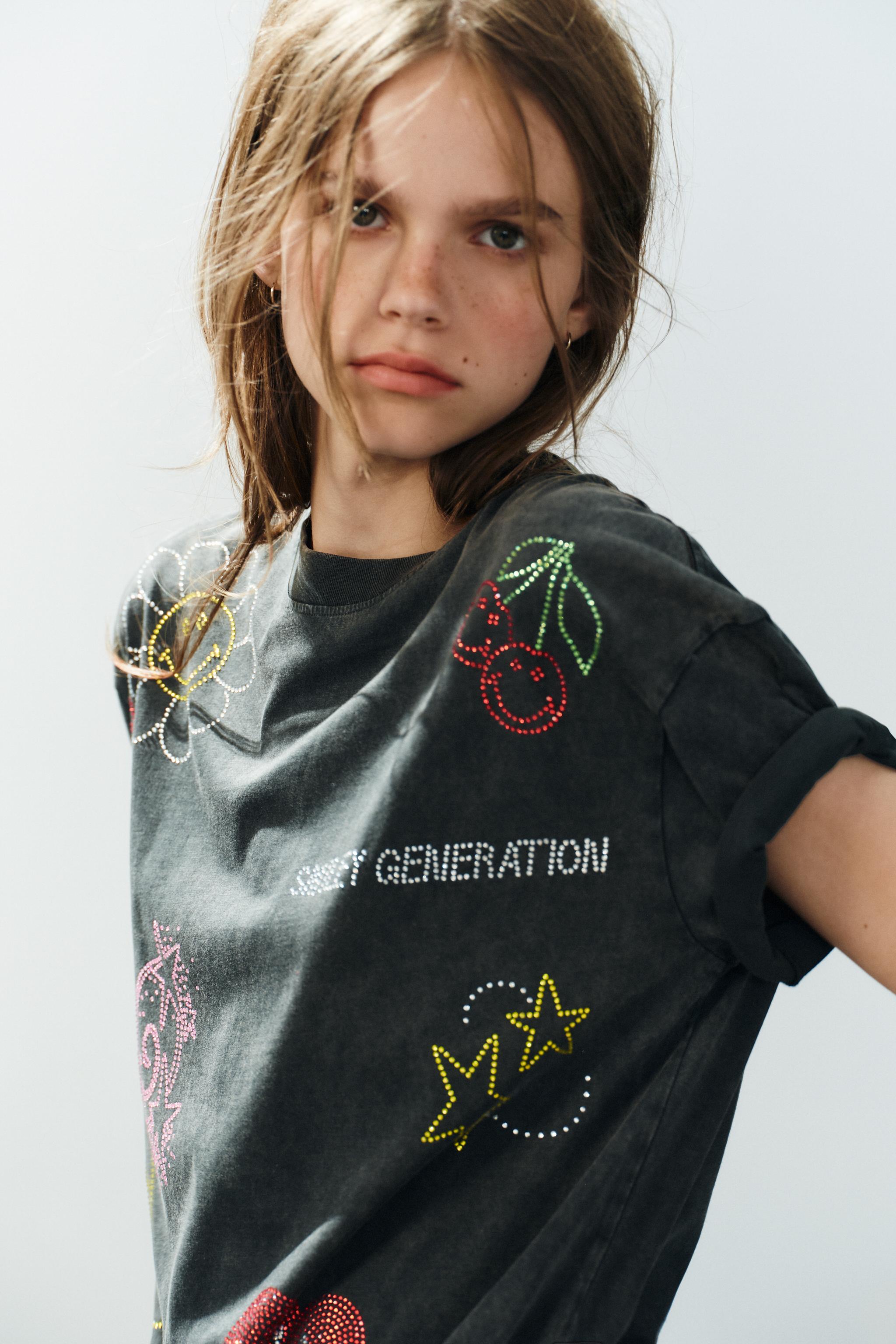 SMILEY® RHINESTONE WASHED T-SHIRT