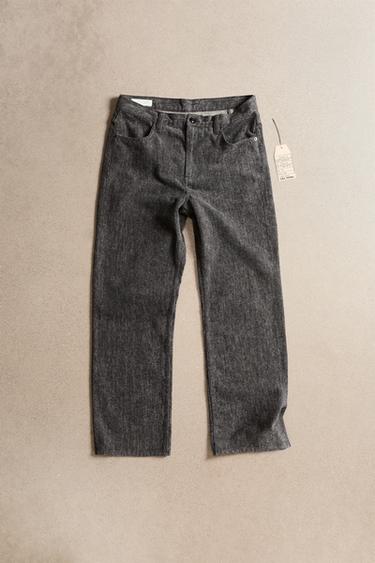 JEANS STRAIGHT FIT CEPILLADO - Gris de Zara