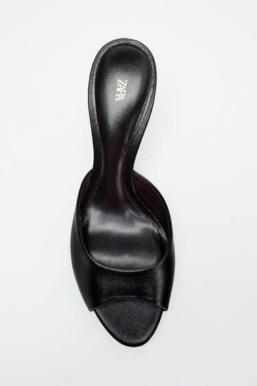 KËPUCË SANDALE LËKURE ME TAKA - I zi nga Zara